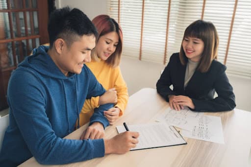 couple getting advice from a mortgage consultant